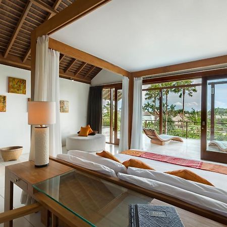 Villa Kavya - 8-Minute Walk From Berawa Beach Canggu Zewnętrze zdjęcie